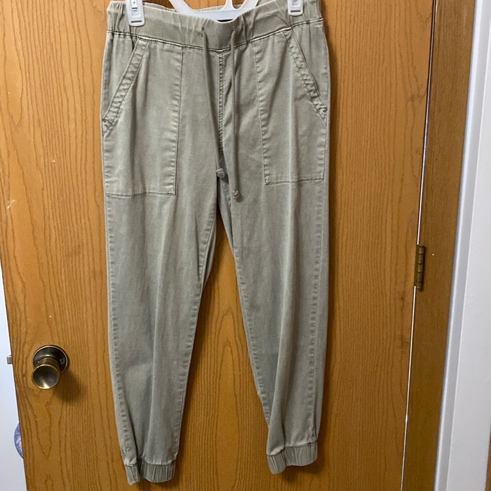 Green jogger pants